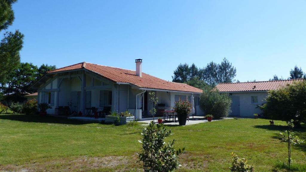 Bed and Breakfast Les Rouges Gorges Lugos Экстерьер фото